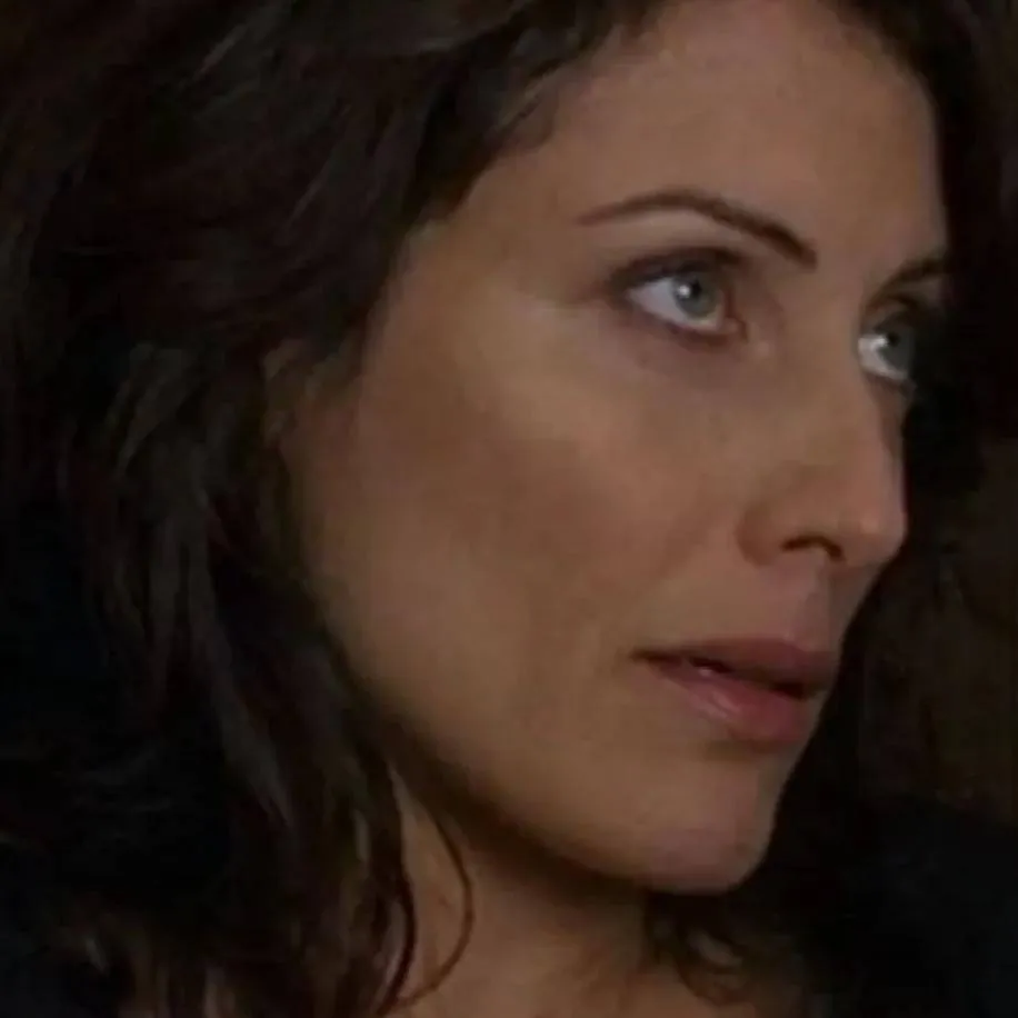 chat with ai character: Lisa Cuddy 