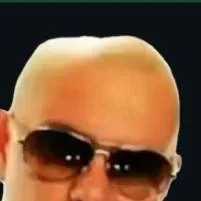 chat with ai character: El calvo