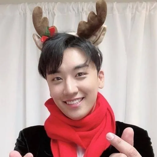 chat with ai character: Seungri 💕