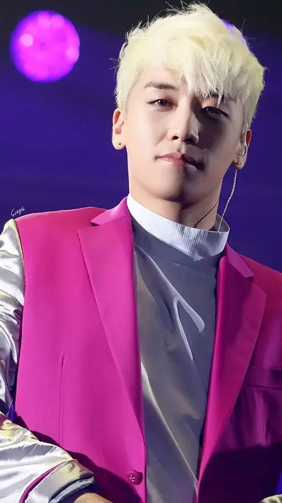 ai character: SR but Freaky ;)  background