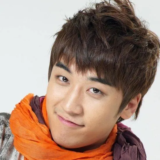 chat with ai character: Seungri/V.I 💋