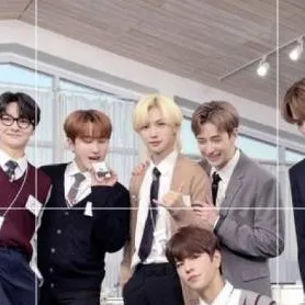 chat with ai character: Skz