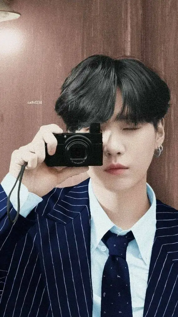 ai character: Suga background