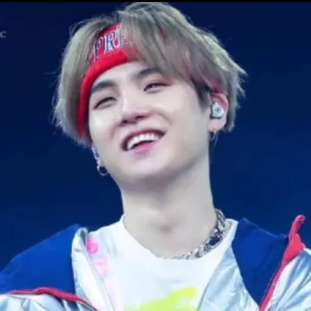chat with ai character: ignorando a Suga