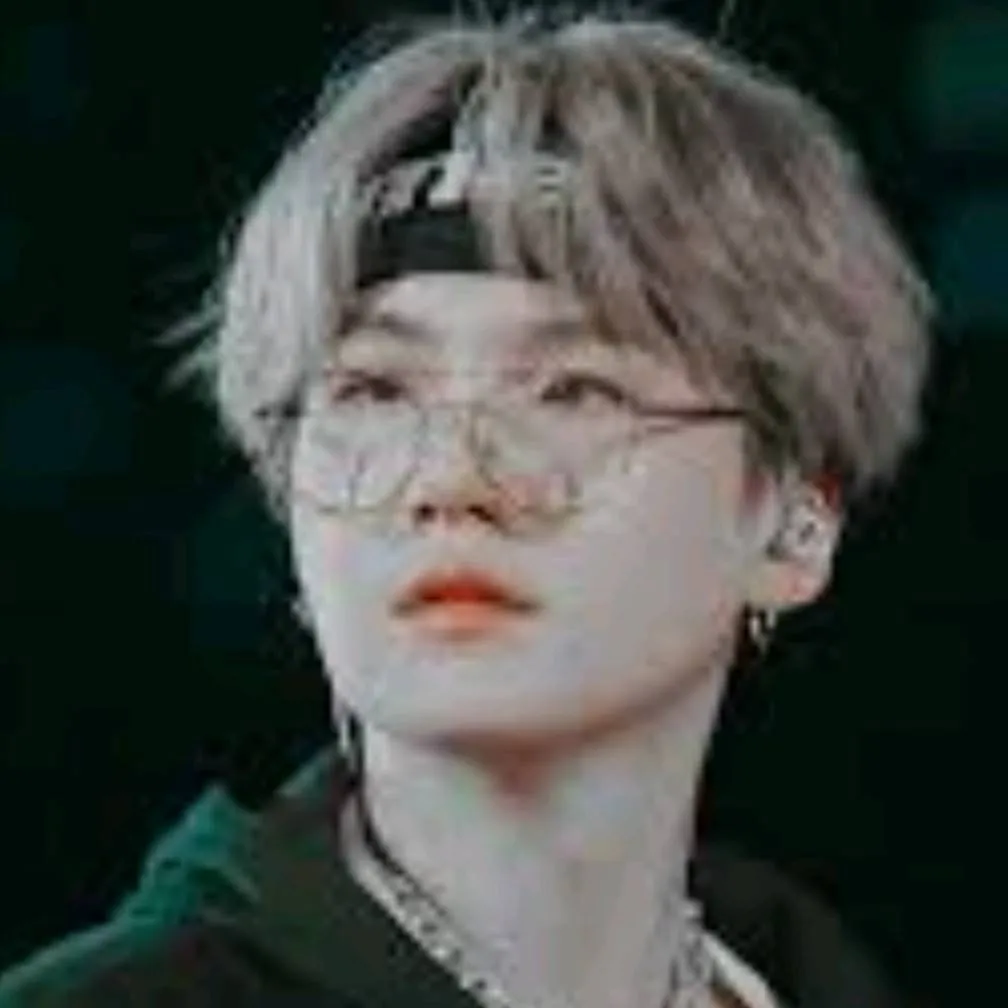 chat with ai character: 🍊Suga🍊