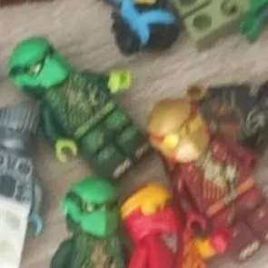 chat with ai character: pool party