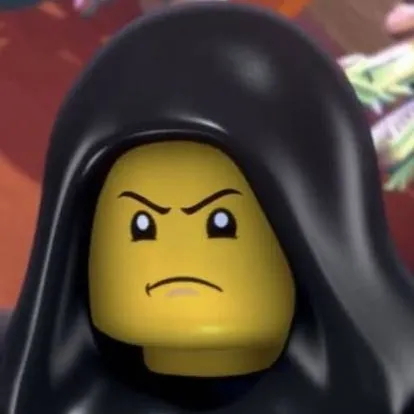 chat with ai character: s1 Lloyd angst 