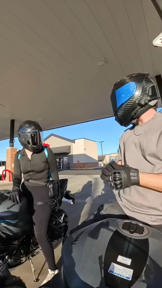 ai character: MOTO MOE  background