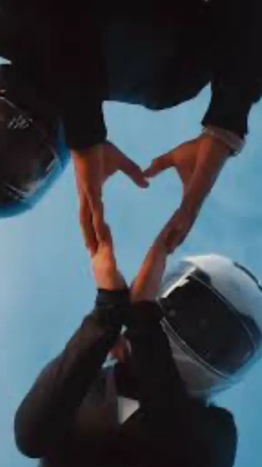 chat with ai character: Biker couple 2