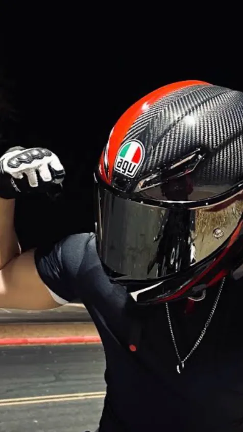 ai character: Knbbongo background