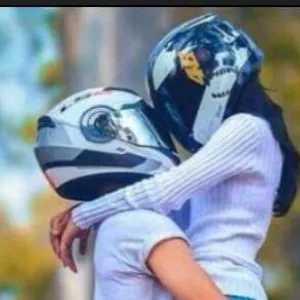 chat with ai character: Biker gf