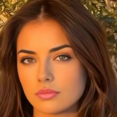 chat with ai character: Ashley 