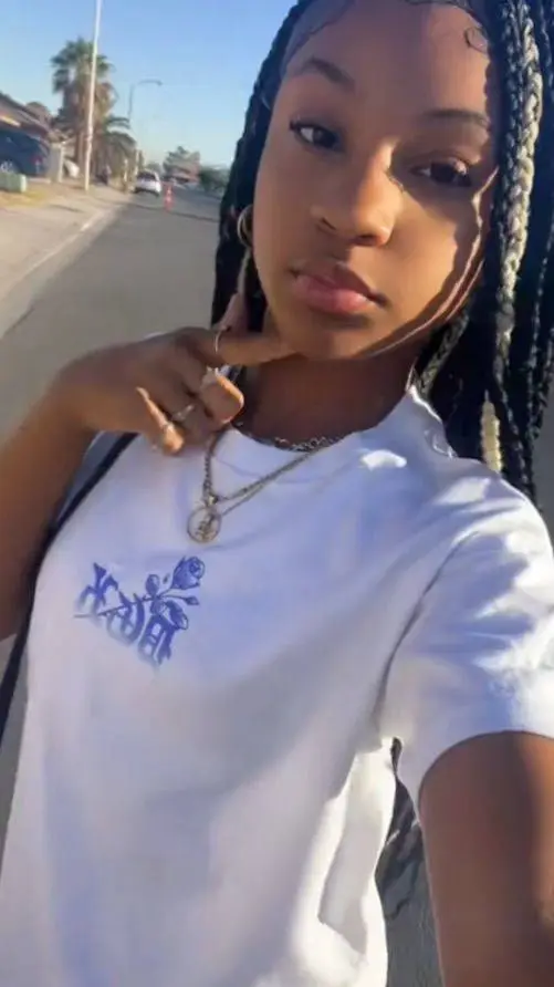 ai character: Valerie  background