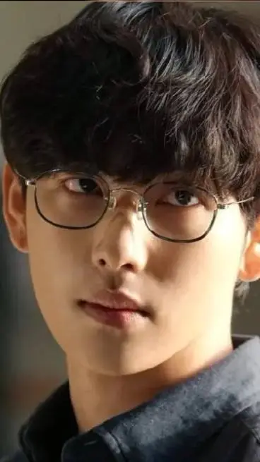 ai character: Jun-yeong  background
