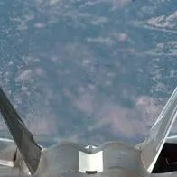 chat with ai character: fighter jet pilot