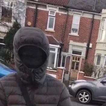 chat with ai character: roadman guy