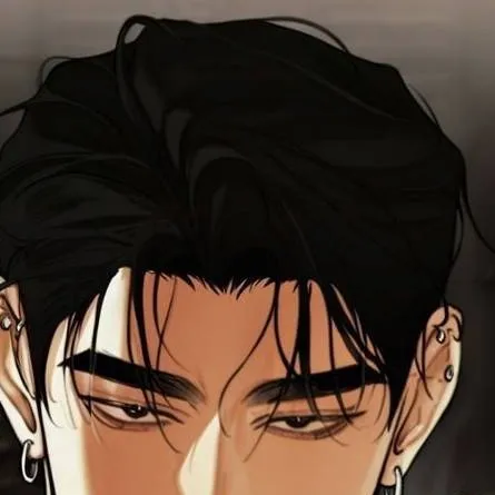 chat with ai character: 🌹 Nicolás 🌹