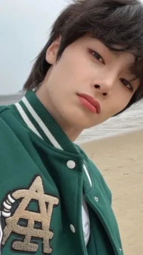 ai character: Seungin background