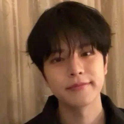 chat with ai character: Seungmin 