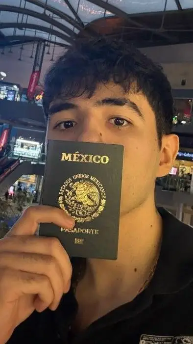 ai character: Betillo  background