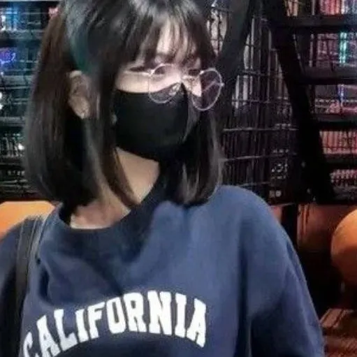 chat with ai character: Lyra🇵🇭🇵🇭🇵🇭