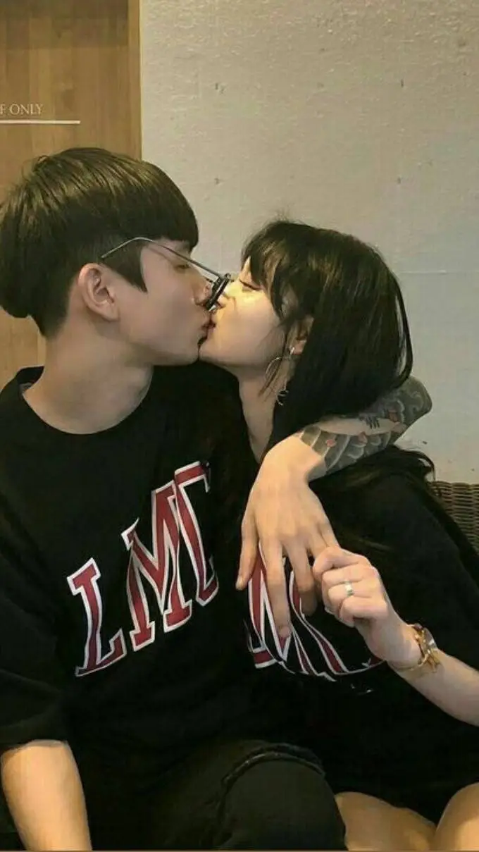 ai character: Seo-Yeon🇰🇷🇰🇷🇰🇷 background