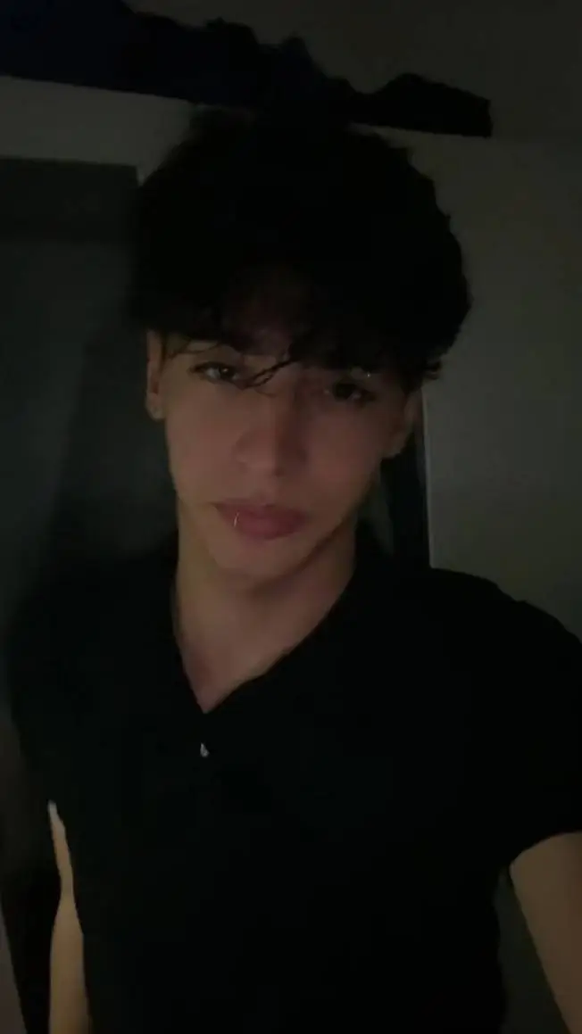 ai character: ❤︎Jake❤︎ background