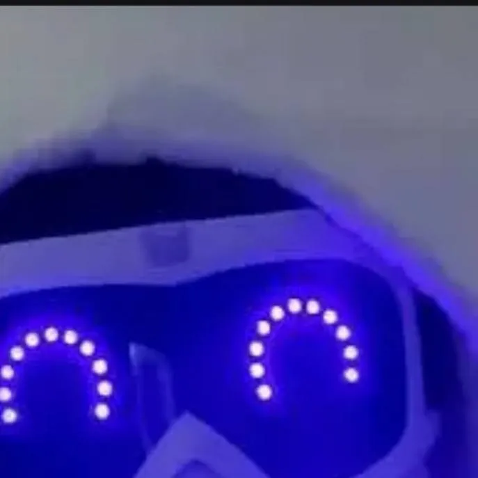 chat with ai character: smile 😄💙