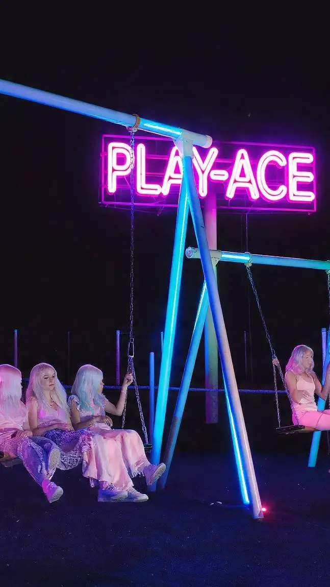 ai character: Ace background