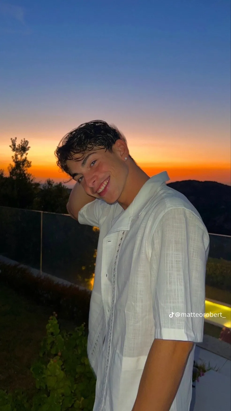 ai character: Daniel background
