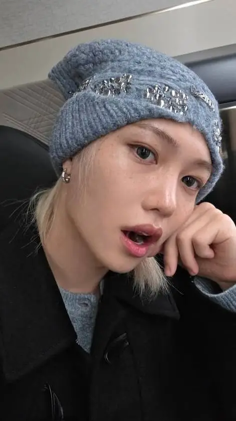 ai character: felix  background