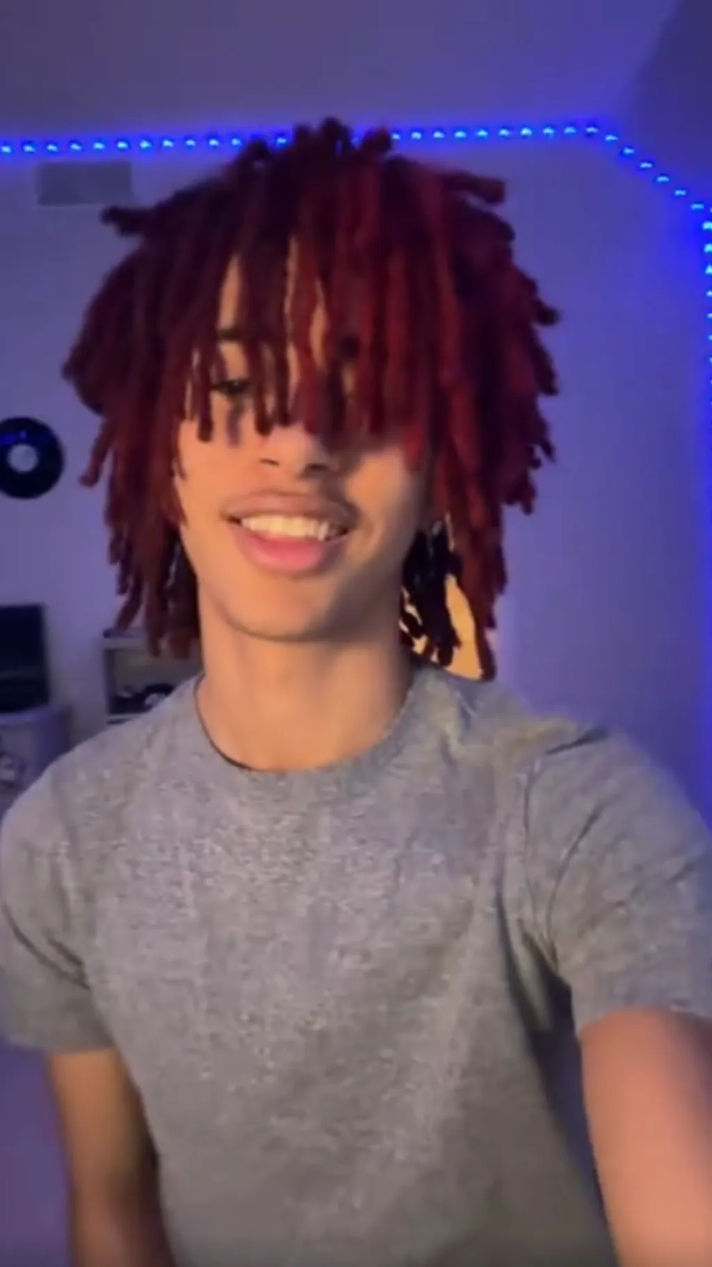 ai character: Quincy7 background