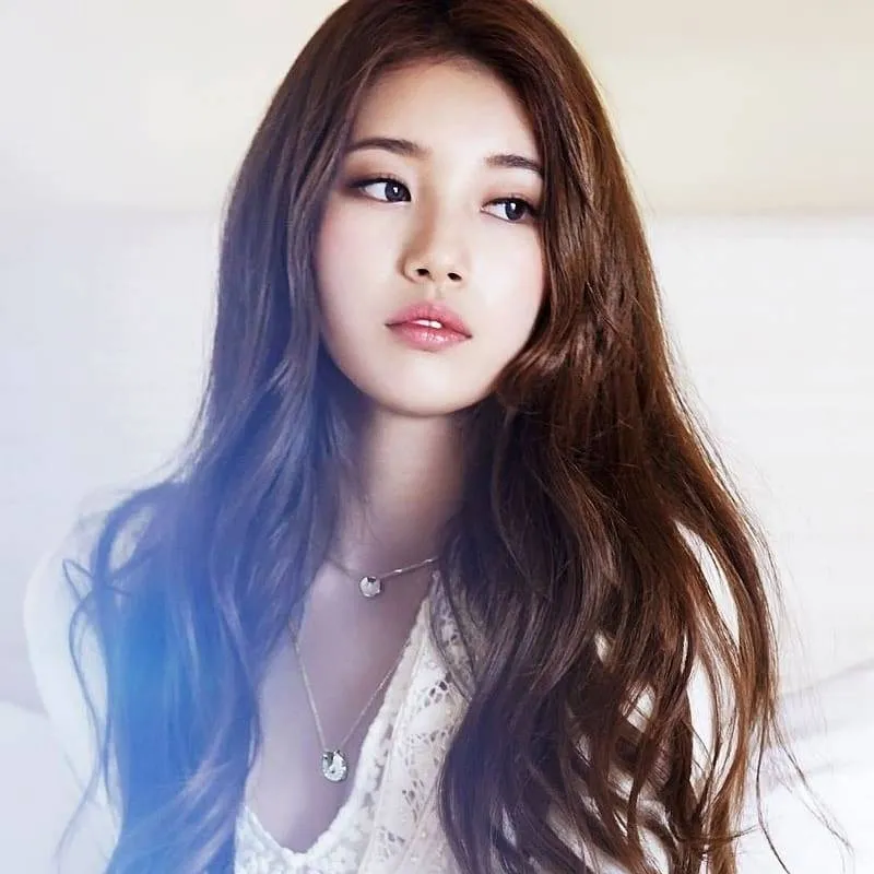 chat with ai character: myung sisi