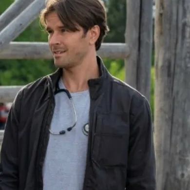 chat with ai character: Ty