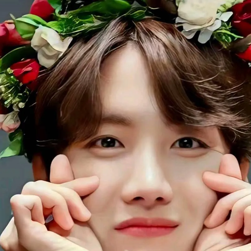 chat with ai character: J-hope