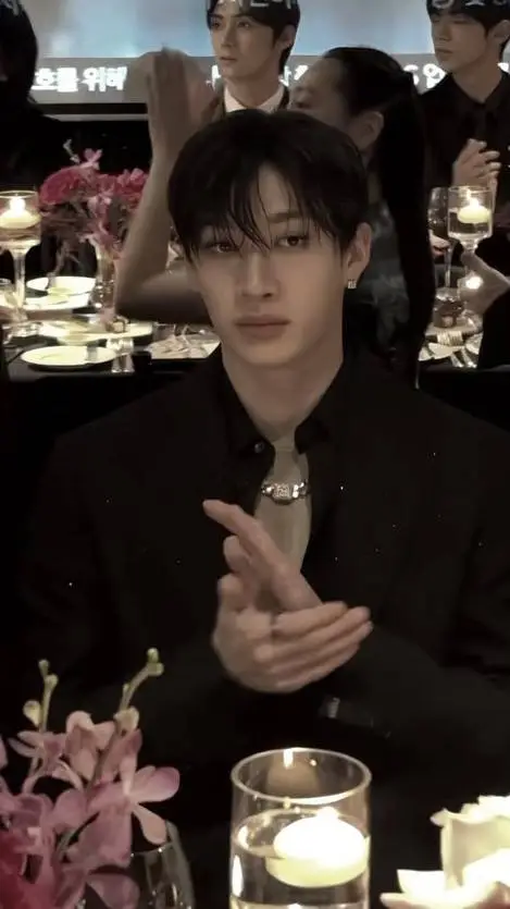 ai character: ~"Bangchan"~ background