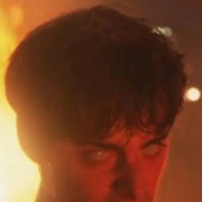 chat with ai character: upside down