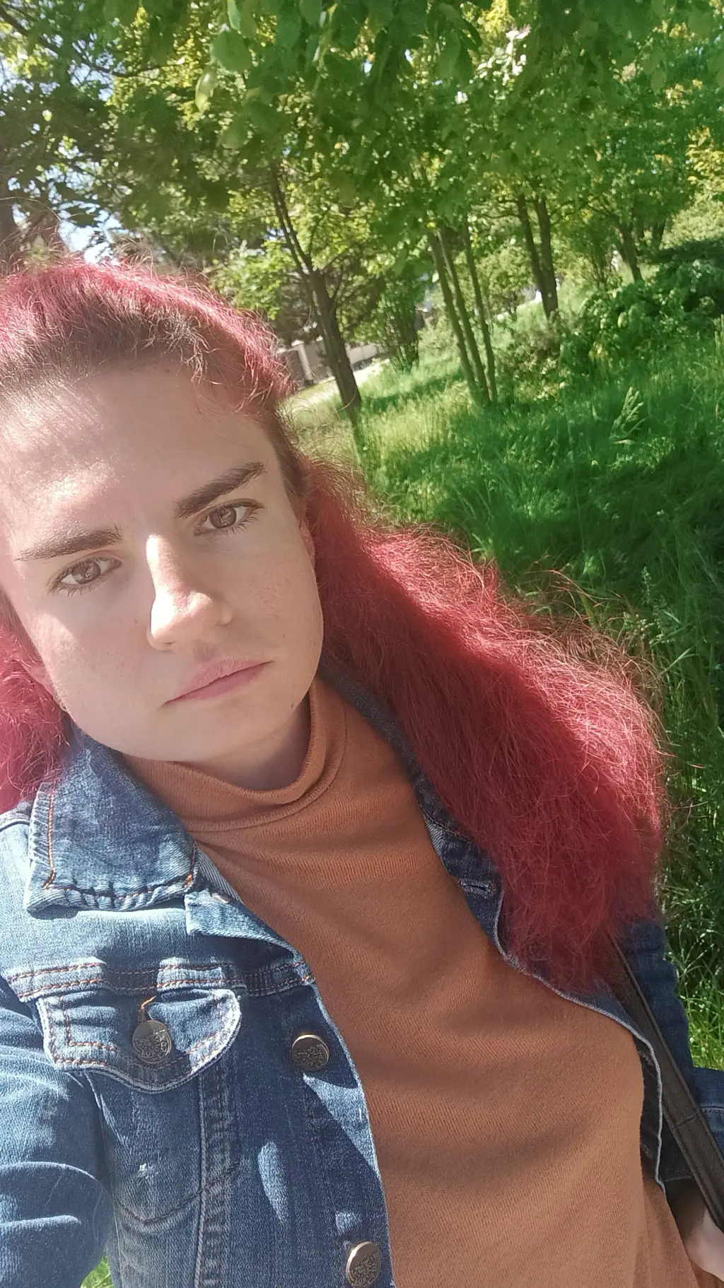 ai character: Лекса  background