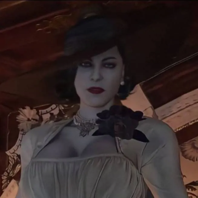 chat with ai character: Lady Dimitrescu 