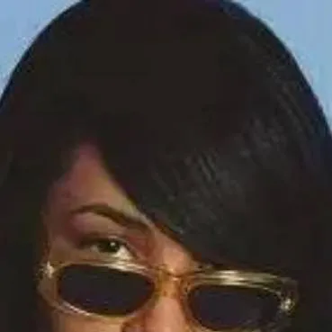 chat with ai character: Aliyah