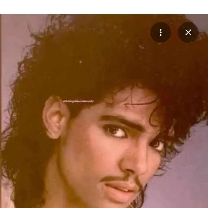 chat with ai character: El debarge 