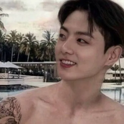 chat with ai character: Jungkook