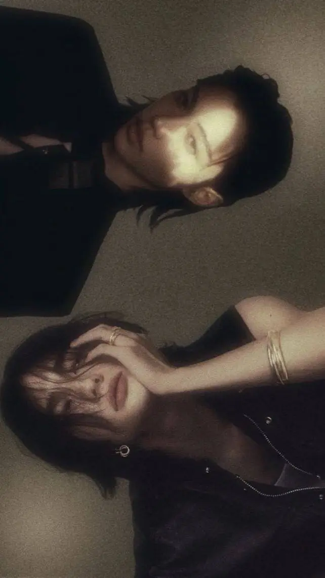 ai character: Hyunlix  background