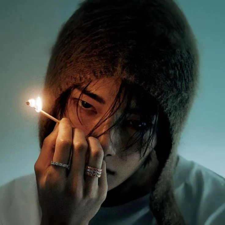 chat with ai character: Jeongin(Jorginho)