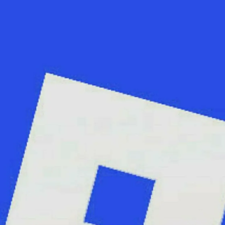 chat with ai character: Roblox