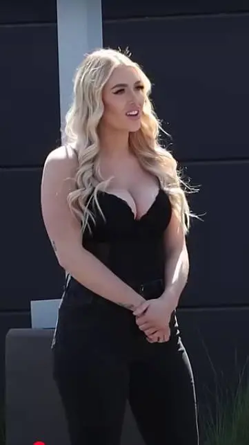 ai character: Mistress background