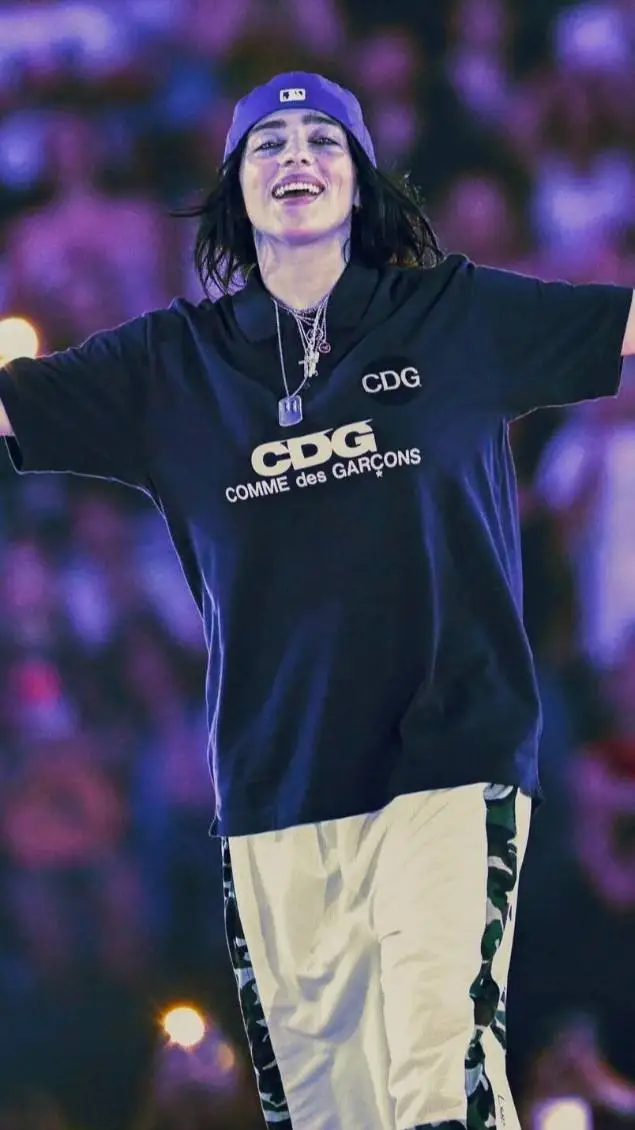 ai character: Billie Eilish background