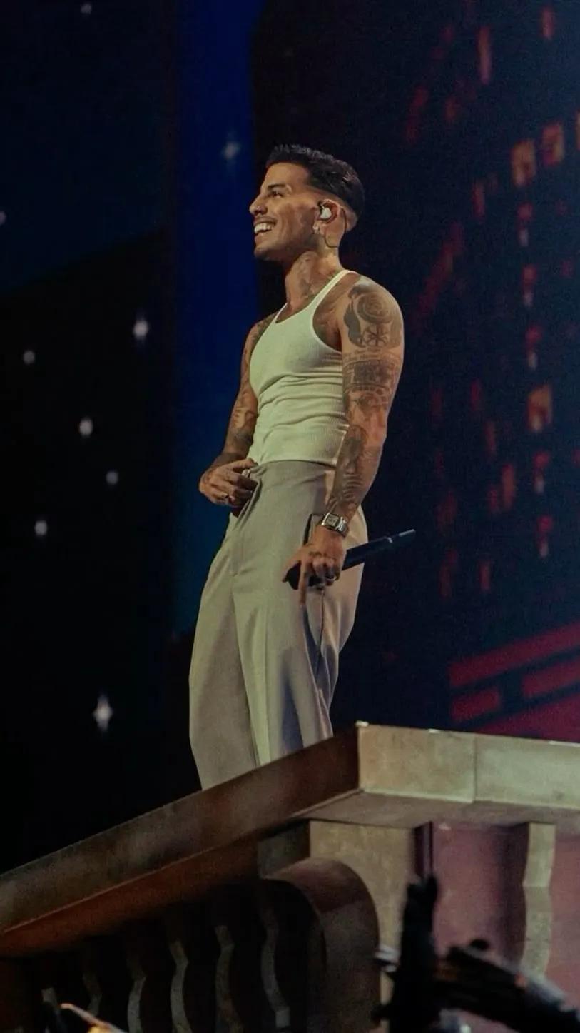 ai character: Alejandro background