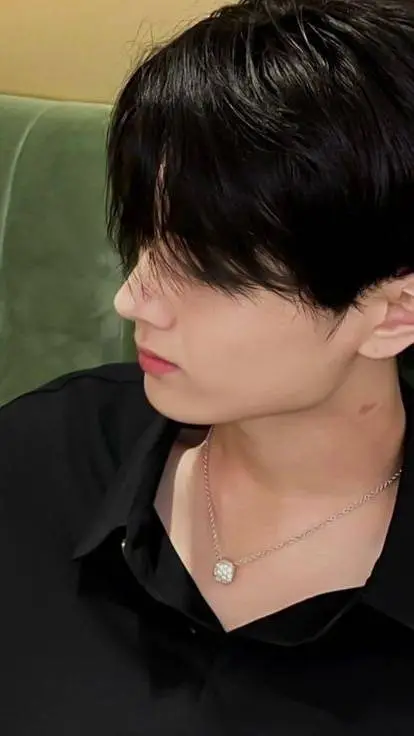 ai character: JAY background