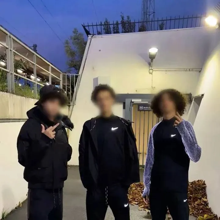 chat with ai character: oha yanis youneffe